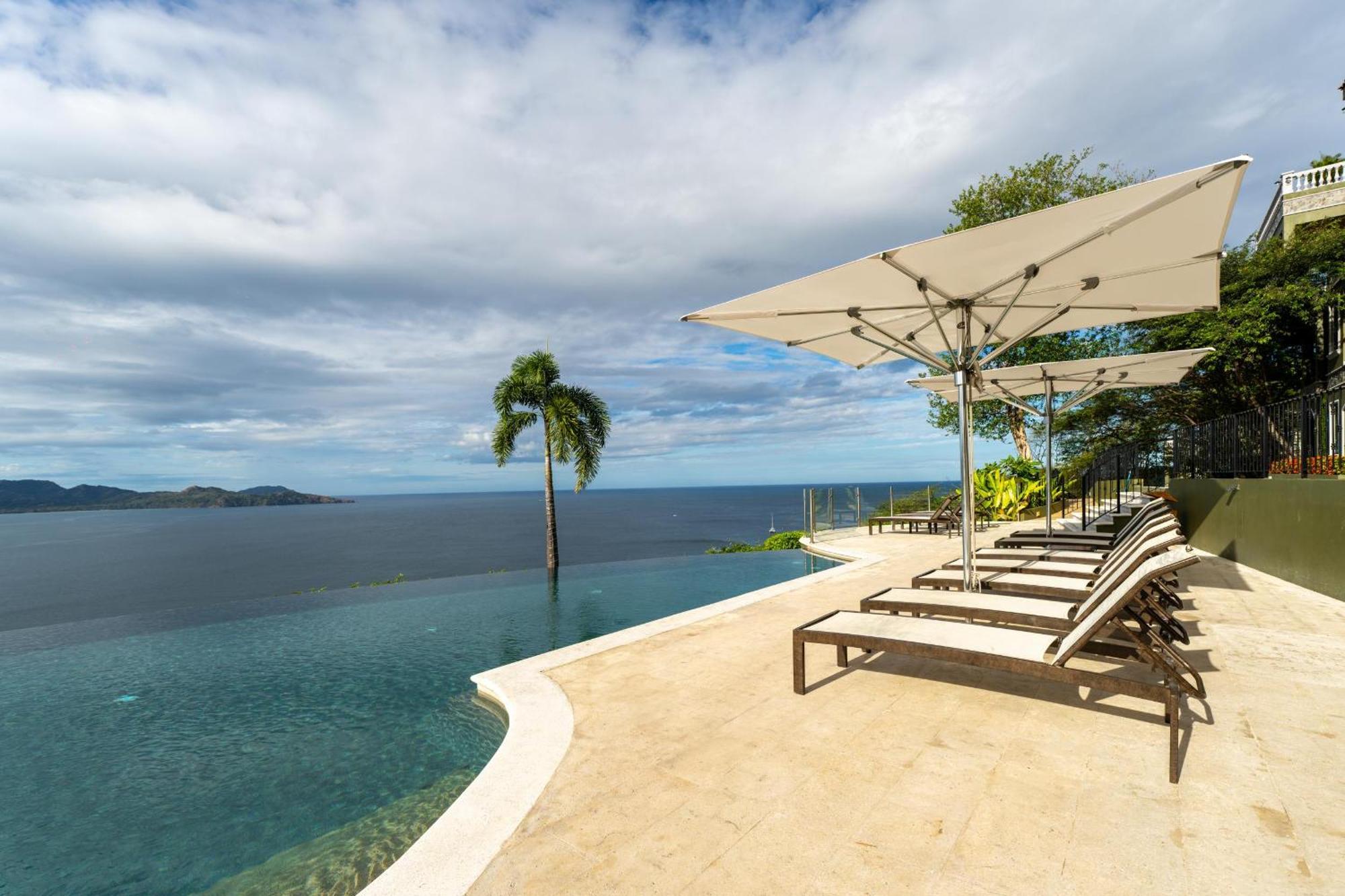 360 Splendor Del Pacifico Residences Плайя-Фламінго Екстер'єр фото